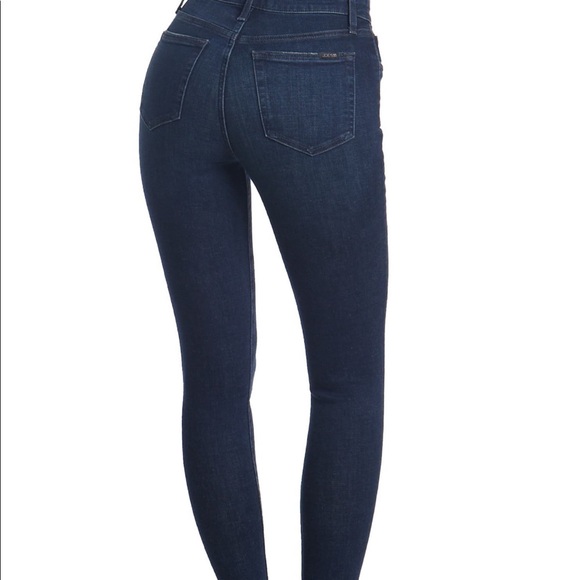 Joe’s Jeans Curvy Skinny - Picture 3 of 3